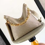 Louis Vuitton LV Women Coussin Hobo MM-Gray M12071