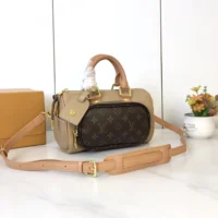 Louis Vuitton LV Women Keepall Bandoulière 25 M12627 (1)