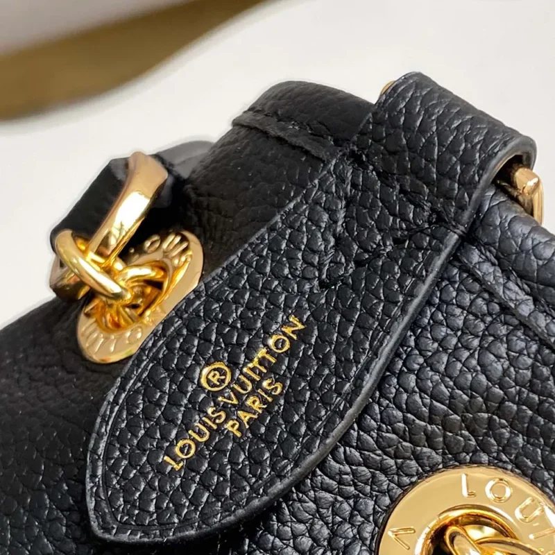 Louis Vuitton LV Women LV Bundle in Cowhide Leather-Black M47209