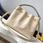 Louis Vuitton LV Women LV Bundle in Cowhide Leather-White M25452