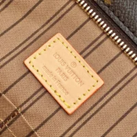 Louis Vuitton LV Women Mezzo in Cowhide-leather Trim M47134 (1)