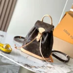 Louis Vuitton LV Women Montsouris Mini in Natural cowhide-leather Trim M11199