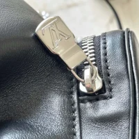 Louis Vuitton LV Women Montsouris Vibe PM in Cowhide Leather Trim M12587 (1)