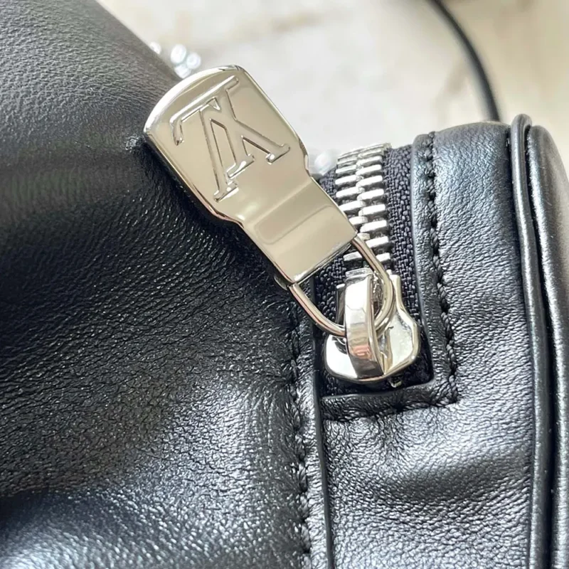 Louis Vuitton LV Women Montsouris Vibe PM in Cowhide Leather Trim M12587