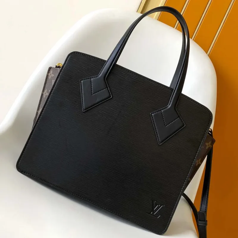 Louis Vuitton LV Women Varenne Leather-trim Black M11789