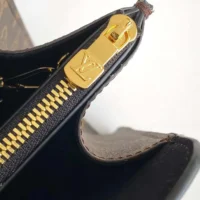 Louis Vuitton LV Women Varenne Leather-trim Black M11789 (1)