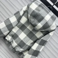 Louis Vuitton Men Double Face Check Zip-Up Jacket 1AGPEP (1)