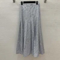 Louis Vuitton Women Chain Print Pleat Skirt 1AGOBD (1)