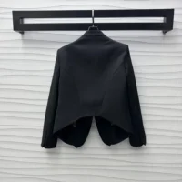 Louis Vuitton Women Collarless Chain Detail Blazer 1AGPG9 (1)