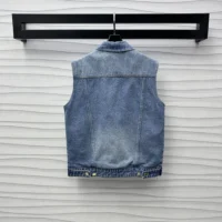 Louis Vuitton Women Reversible Sleeveless Denim Jacket 1AGOT9 (1)