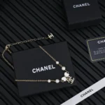 Chanel Dam Choker Metall Resin Glas Pärlor Strass ABF304B19854