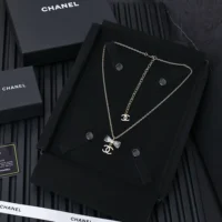 Chanel Women Pendant Necklace Metal Resin ABF546B19997 (1)