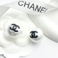 Chanel Women Stud Earrings Metal Resin ABF364B19975 (1)
