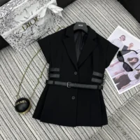 Dior Women Short-Sleeved Belted Jacket Black Virgin Wool and Silk Grain de Poudre (1)