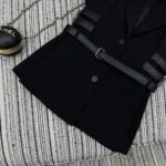 Dior Damen Kurzärmlige Jacke mit Gürtel Schwarze Schurwolle und Seide Grain de Poudre