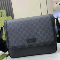 Gucci Men GG Supreme Medium Crossbody Bag 795459FADJK1000 (1)