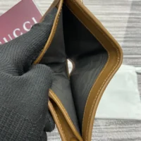 Gucci Unisex GG Emblem Mini Wallet-Navy 820692FAECC4243 (1)