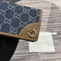 Gucci Unisex GG Emblem Mini Wallet-Navy 820692FAECC4243 (1)
