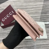 Gucci Unisex GG Emblem Mini Wallet-Pink 820692FAD6L8459 (1)