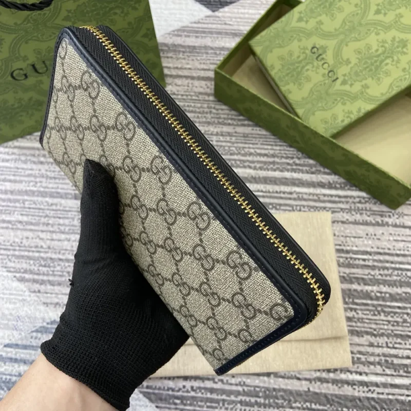 Gucci Unisex GG Emblem Zip Around Wallet-Black 819122FAD6L9741