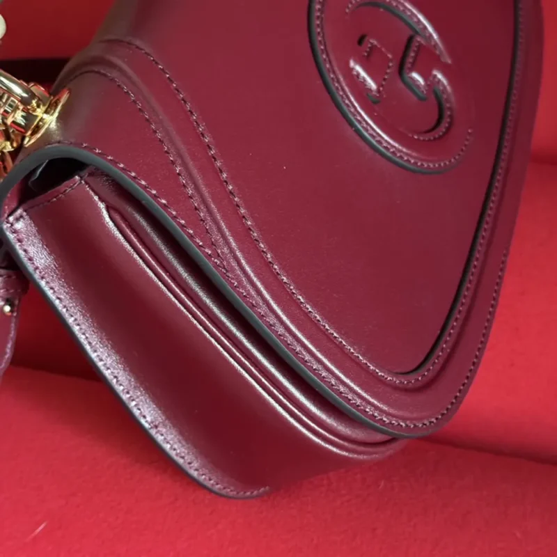 Gucci Women Blondie Small Top Handle Bag 815714AAEC26207