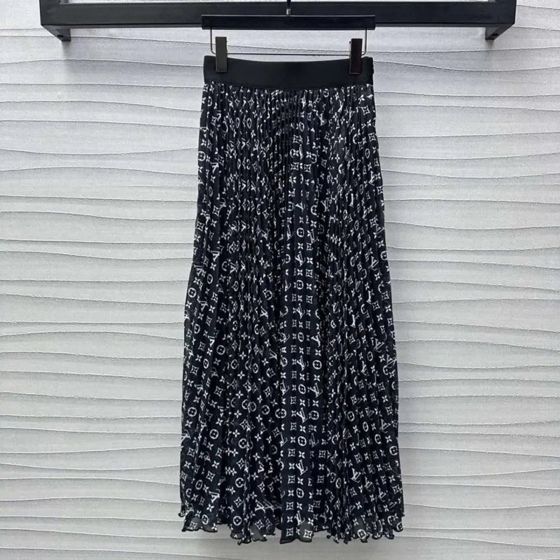 Gucci Women Stripe Accent Monogram Pleated Skirt 1AHEMW