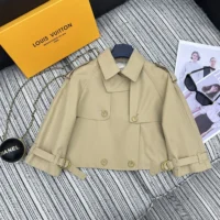 Louis Vuitton LV Women Cropped Trench Jacket 1AGNEC (1)