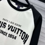 Louis Vuitton LV Women Signature Varsity Long-Sleeved Top 1AGPHO