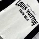 Louis Vuitton LV Women Signature Varsity Long-Sleeved Top 1AGPHO