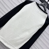 Louis Vuitton LV Women Signature Varsity Long-Sleeved Top 1AGPHO (1)