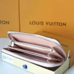 Portafoglio Louis Vuitton LV Zippy da donna Mahina in pelle di vitello traforata - Rosa