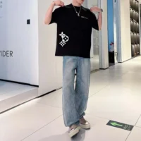 Louis Vuitton Men Embossed LV Cotton T-Shirt-Black (1)