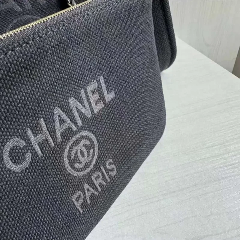 Chanel Women Deanville Shopping Bag Mummy Bag in Canvas and Leather-Black