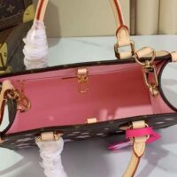 Louis Vuitton LV Women LV x TM OnTheGo PM M13269 (1)