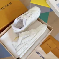 Louis Vuitton Unisex LV Trainer Sneaker-White 1AHTJK (1)