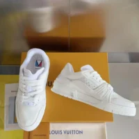 Louis Vuitton Unisex LV Trainer Sneaker-White 1AHTJK (1)