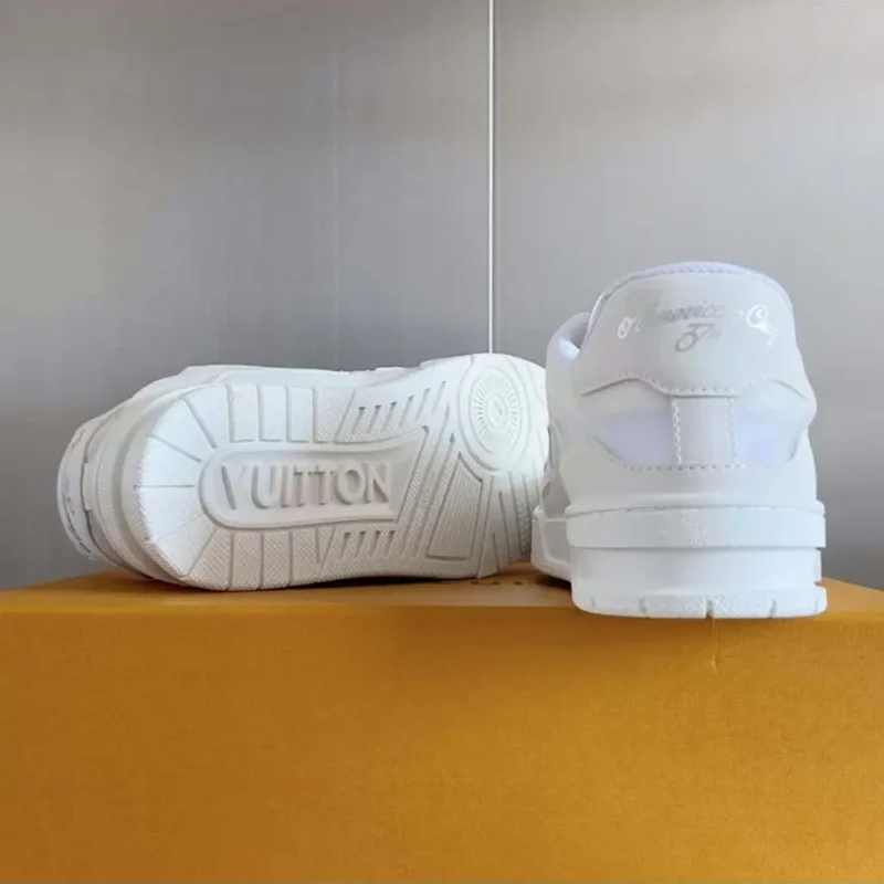 Louis Vuitton Unisex LV Trainer Sneaker-White 1AHTJK