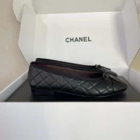 Chanel Women Ballet Flats Aged Calfskin-Black G26250 (1)
