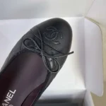 Chanel Women Ballet Flats Aged Calfskin-Black G26250