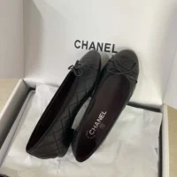 Chanel Women Ballet Flats Aged Calfskin-Black G26250 (1)