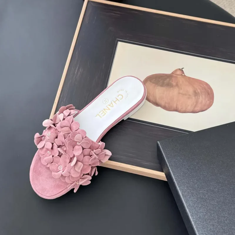 Chanel Women Mules Suede Kidskin Strass-Light Pink G46231