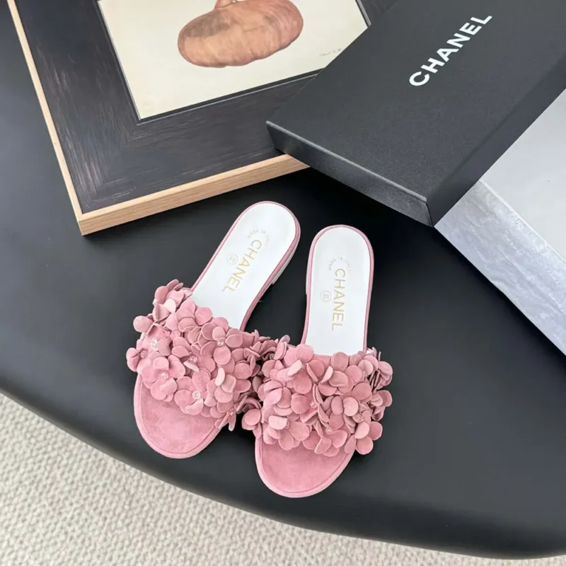 Chanel Women Mules Suede Kidskin Strass-Light Pink G46231