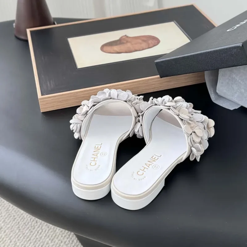 Chanel Women Mules Suede Kidskin Strass-White G46231