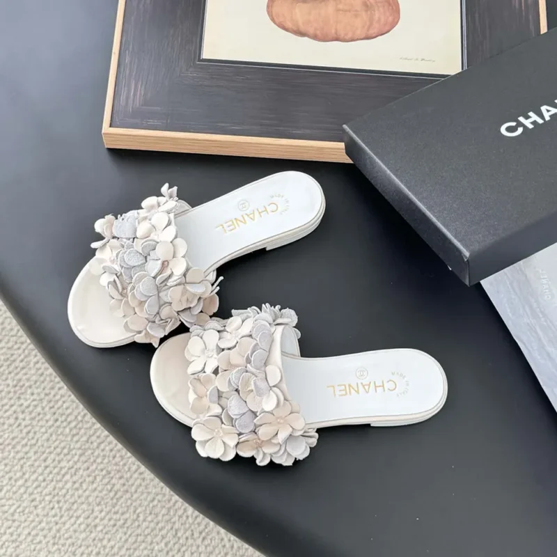 Chanel Women Mules Suede Kidskin Strass-White G46231