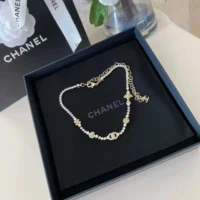 Chanel Women Necklace Metal Resin Glass Pearls & Strass (1)