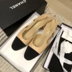 Chanel Slingback da donna in pelle di capra grosgrain beige e nero G31318