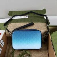 Gucci Unisex Chroma Small Crossbody Bag-Dark blue 835691 (1)