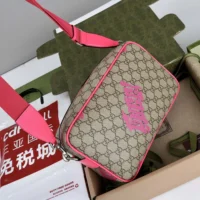 Gucci Unisex Medium Crossbody Bag with Print-Pink 839380 (1)
