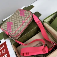 Gucci Unisex Medium Crossbody Bag with Print-Pink 839380 (1)