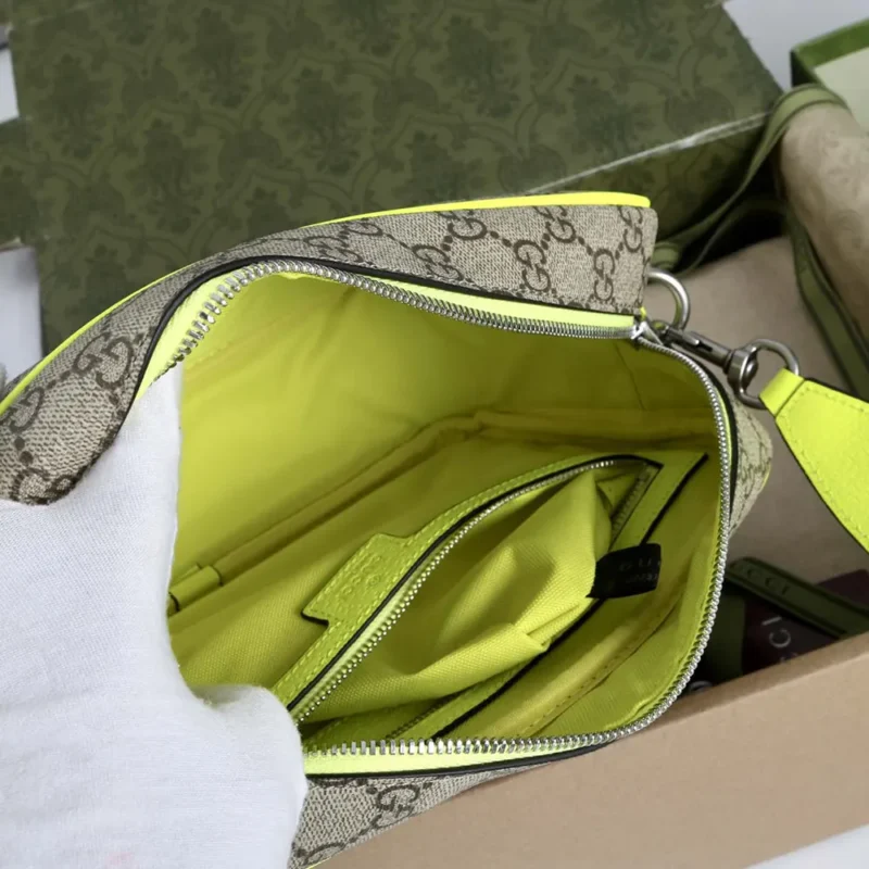 Gucci Unisex Medium Crossbody Bag with Print-Yellow 839380